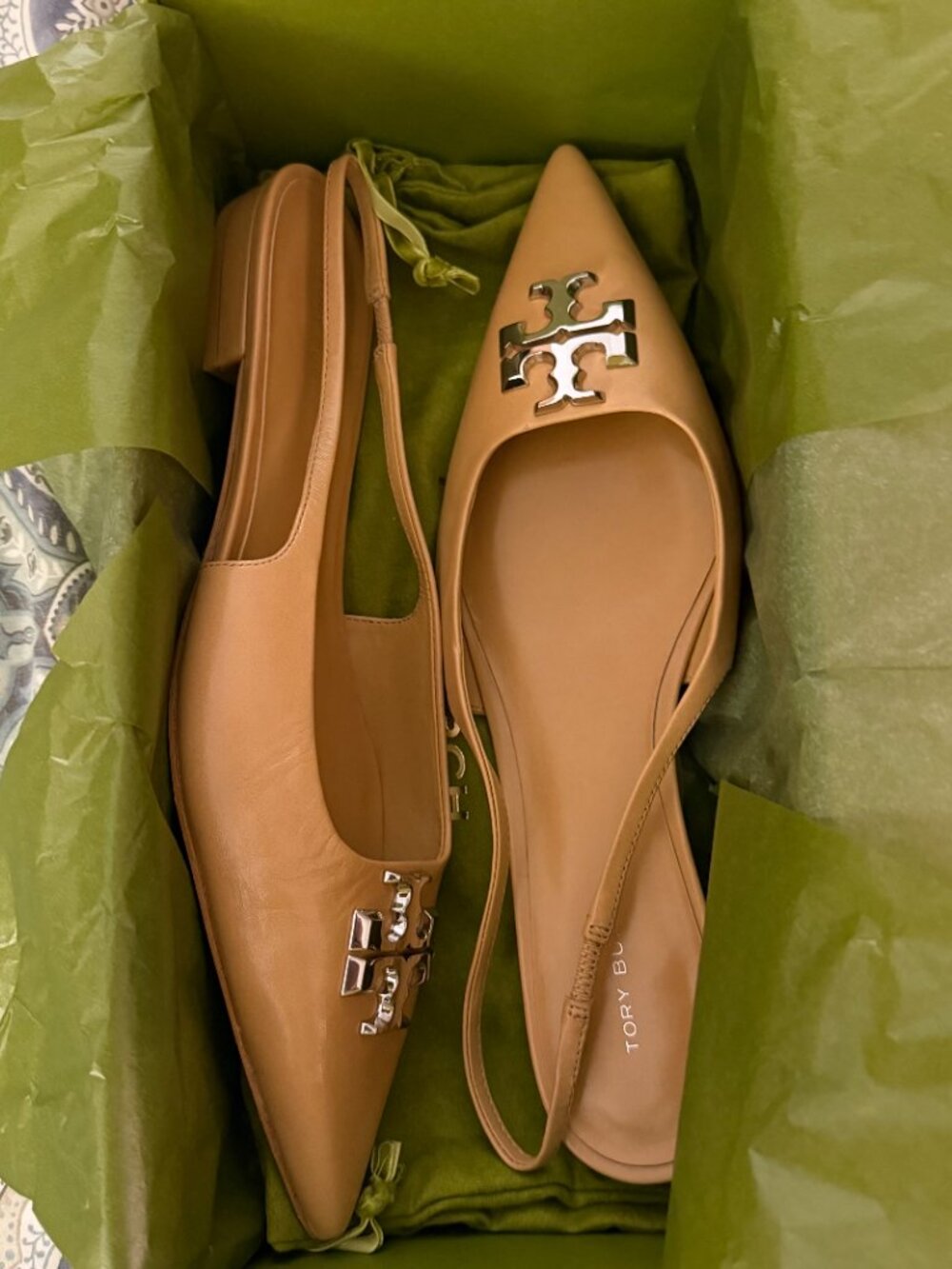 NIB Tory Burch ELEANOR SLINGBACK FLAT Size 7.5 Honeycomb Tan - Picture 12 of 12